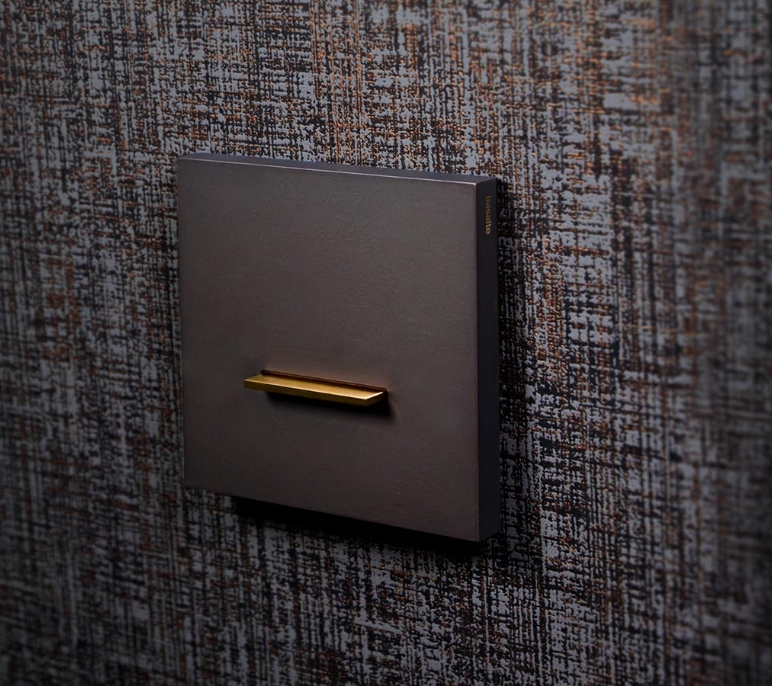 basalte Chopin, Switch